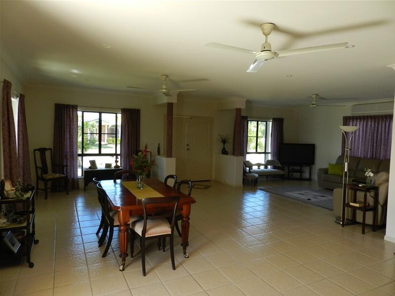 6 Rankin Court, Armstrong Beach QLD 4737