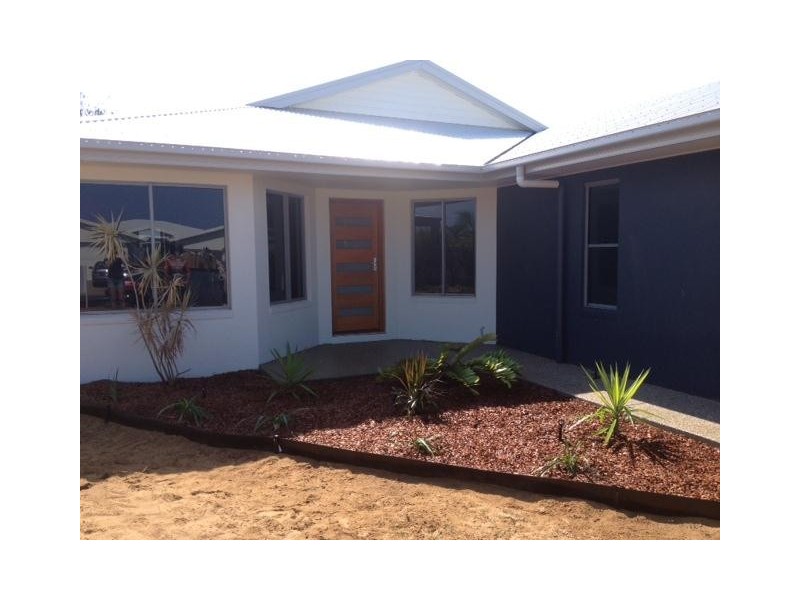 54 Rasmussen Avenue, Salonika Beach QLD 4740