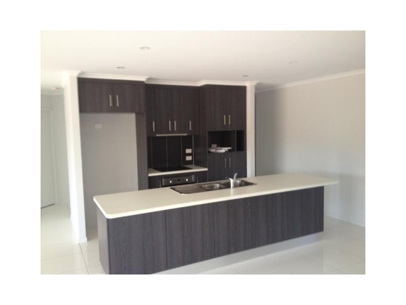 54 Rasmussen Avenue, Salonika Beach QLD 4740