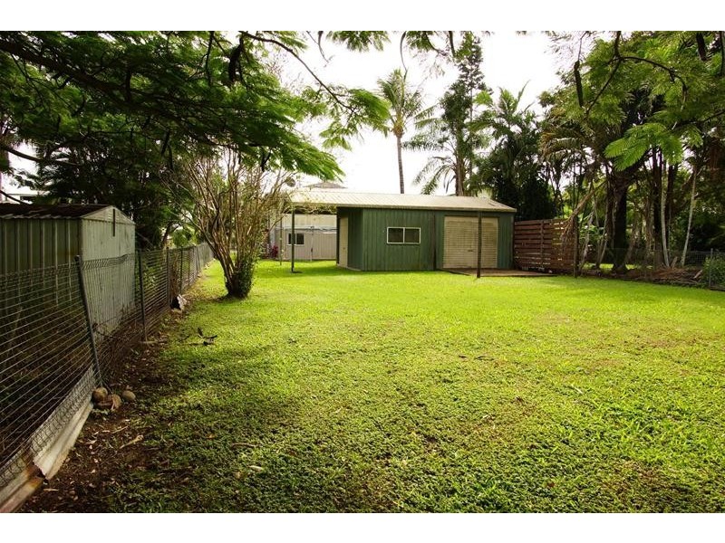 38 Brewers Road, Sarina QLD 4737