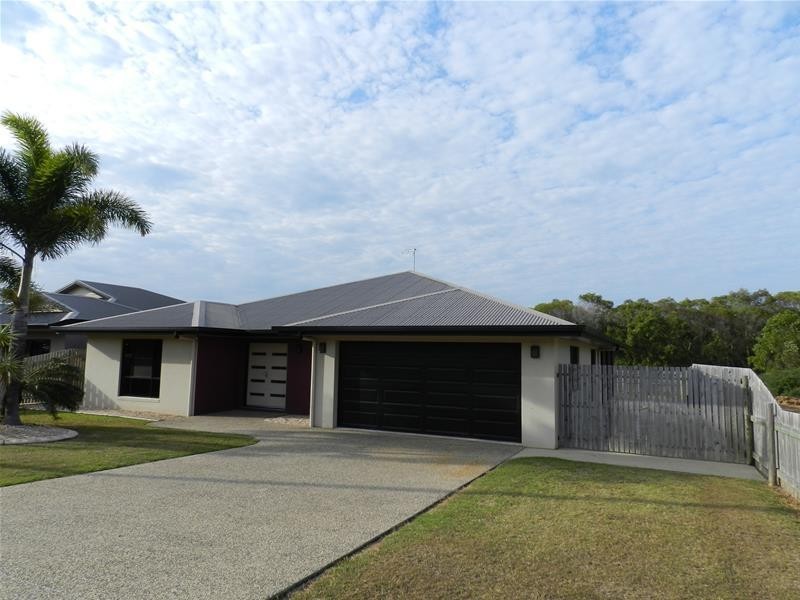 44 Brooksfield Drive, Sarina Beach QLD 4737