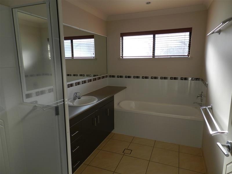 44 Brooksfield Drive, Sarina Beach QLD 4737