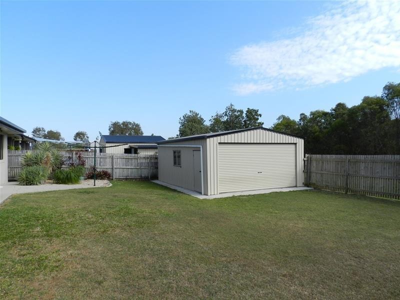 44 Brooksfield Drive, Sarina Beach QLD 4737