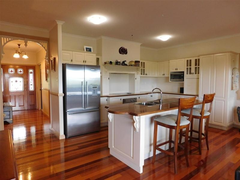 48 Anzac Street, Sarina QLD 4737