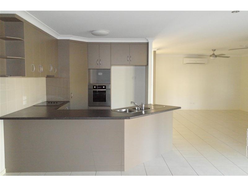 38 Pacific Avenue, Sarina QLD 4737