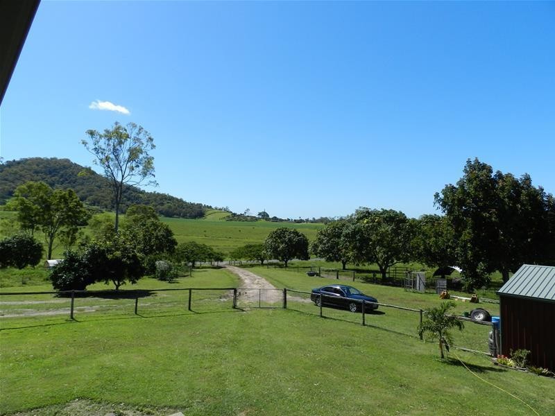 386 West Plane Creek Road, Sarina QLD 4737