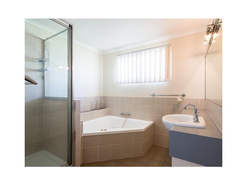 14 Kenilworth Street, South Mackay QLD 4740