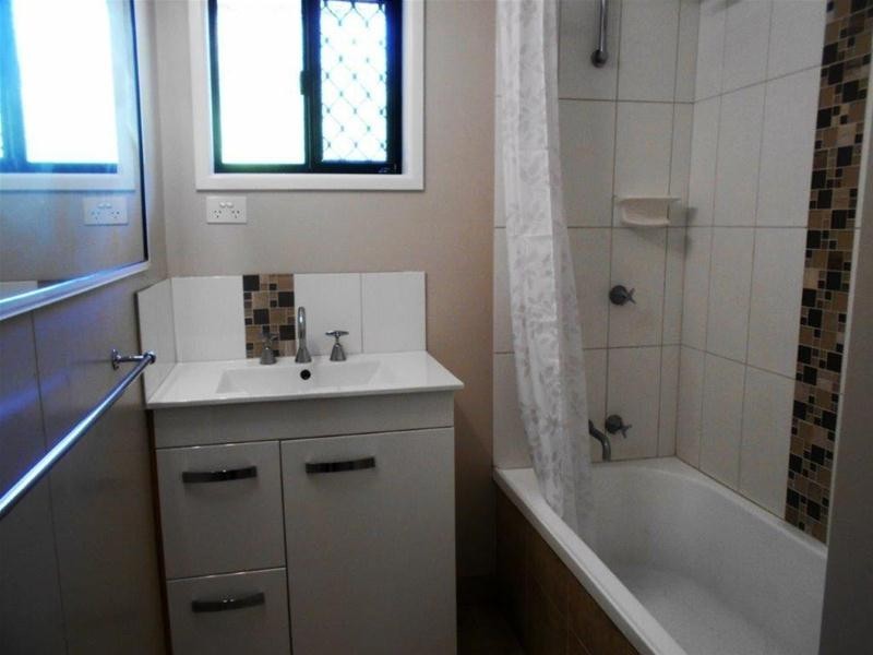 11 St Bees Avenue, Bucasia QLD 4750