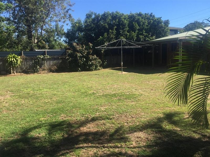 11 St Bees Avenue, Bucasia QLD 4750