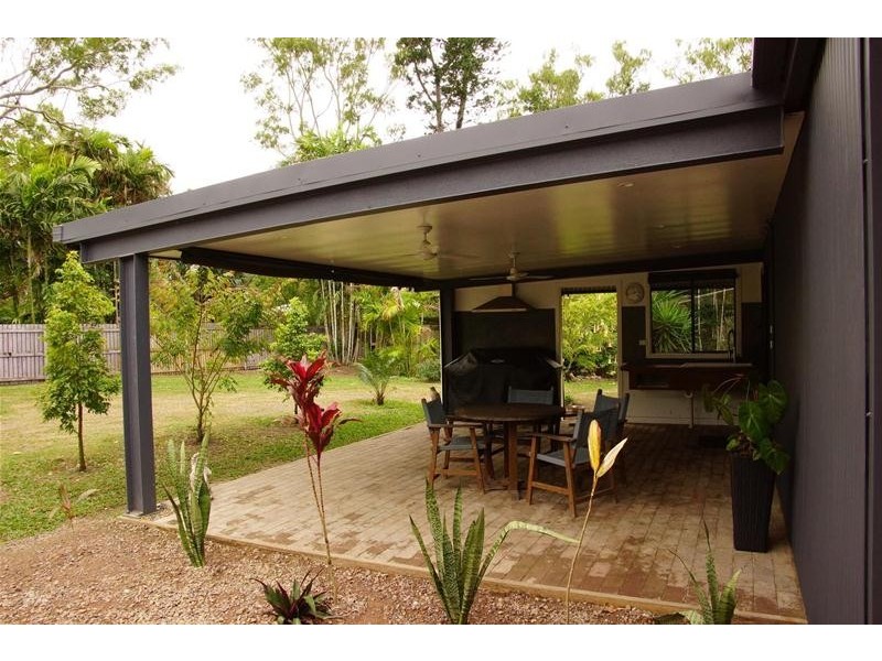 47 Muggleton Street, Sarina QLD 4737