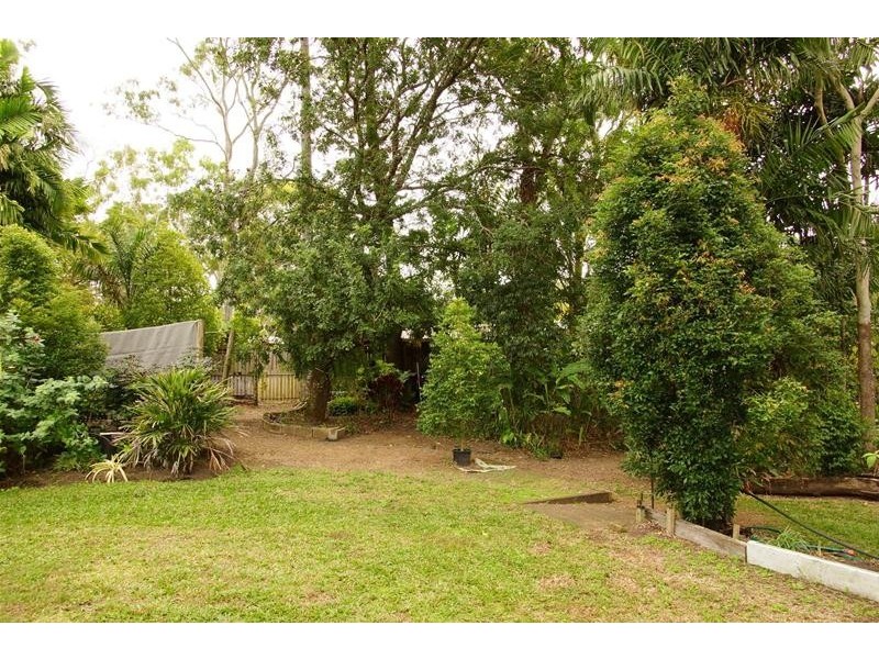 47 Muggleton Street, Sarina QLD 4737