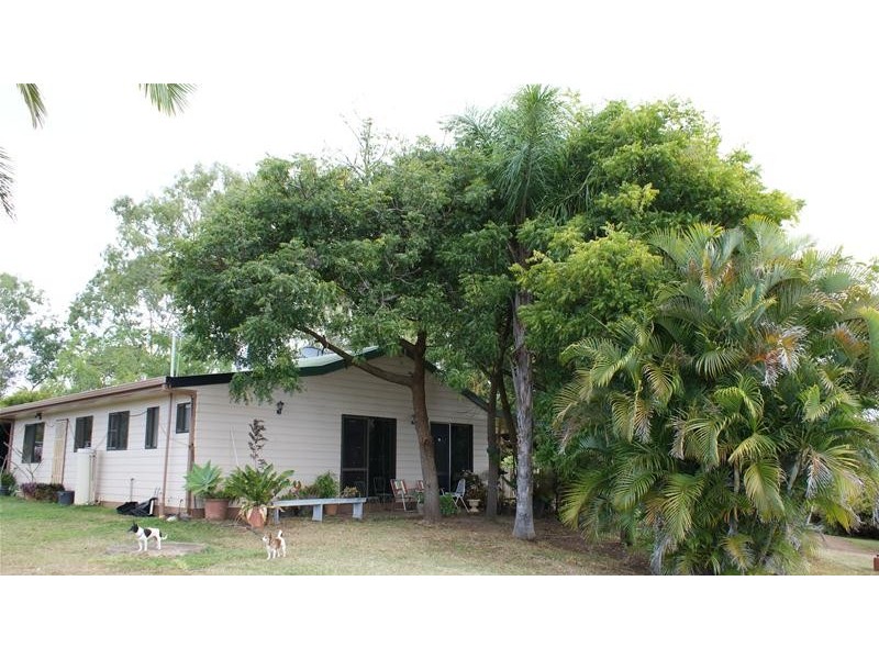 149 Smart Road, Koumala QLD 4738