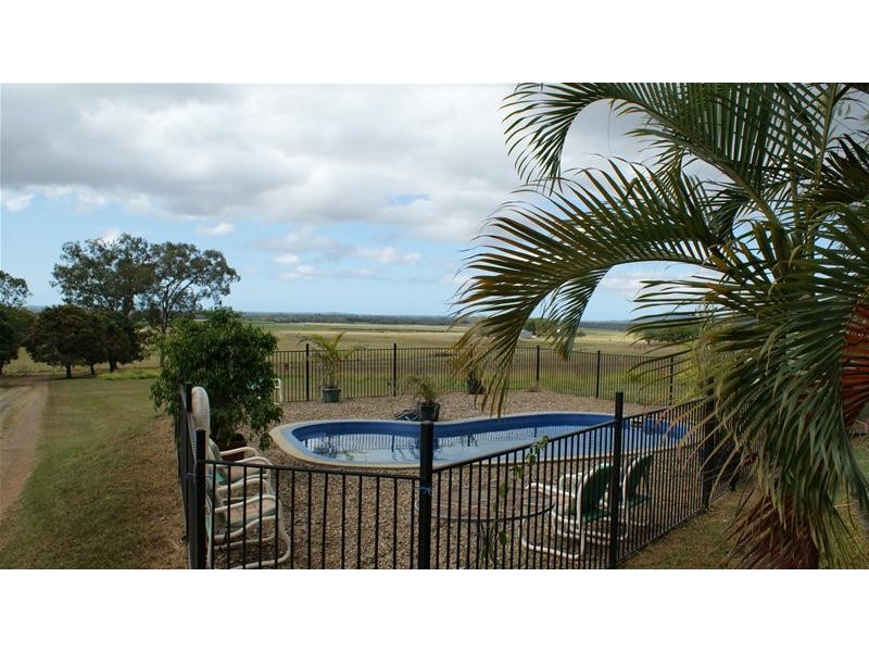 149 Smart Road, Koumala QLD 4738