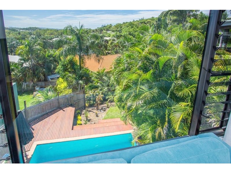 9 Sunrise Place, Blacks Beach QLD 4740