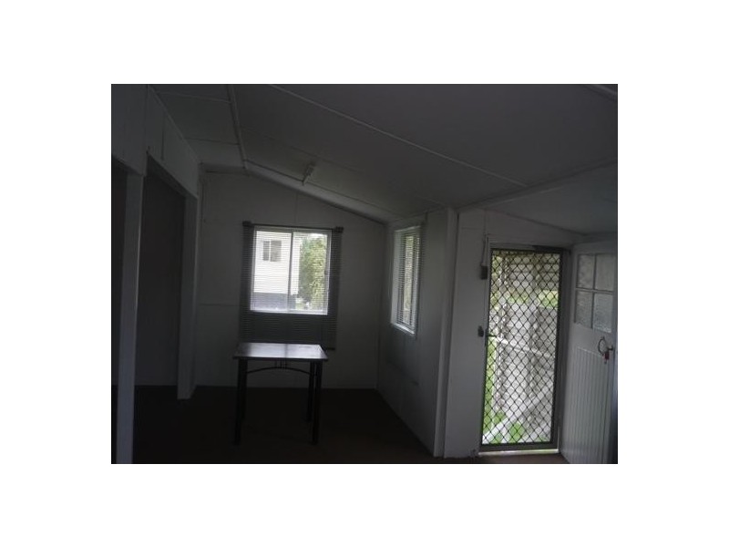 5 Brewers Road, Sarina QLD 4737