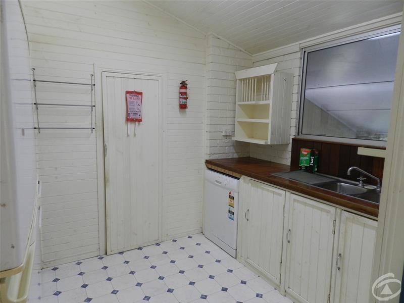 68 Crouchs Road, Chelona QLD 4740