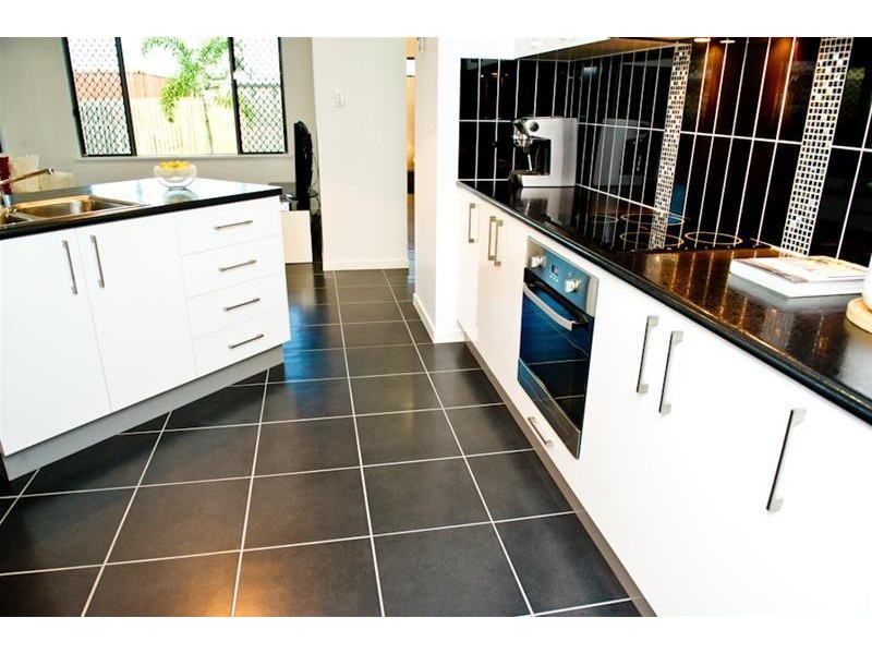 24 Pacific Avenue, Sarina QLD 4737