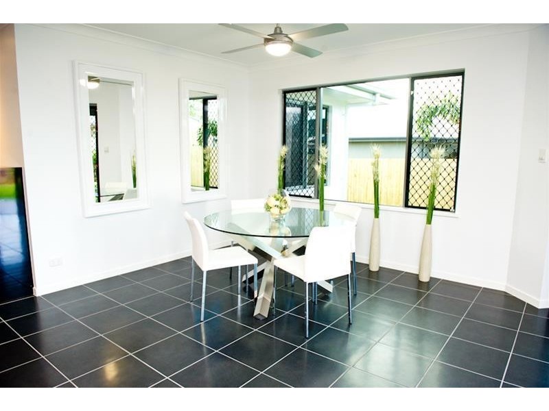 24 Pacific Avenue, Sarina QLD 4737