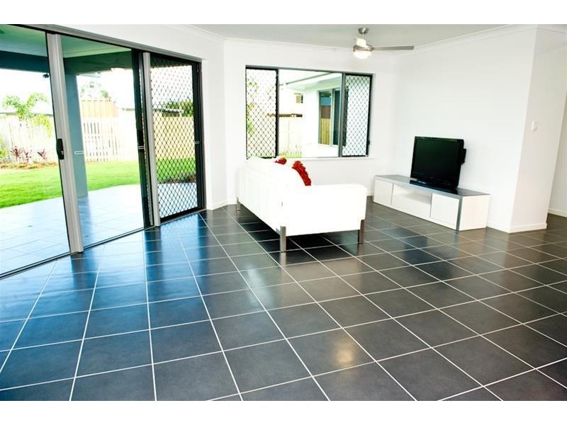 24 Pacific Avenue, Sarina QLD 4737