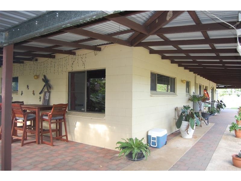 100 Droughtmaster Drive, Hay Point QLD 4740