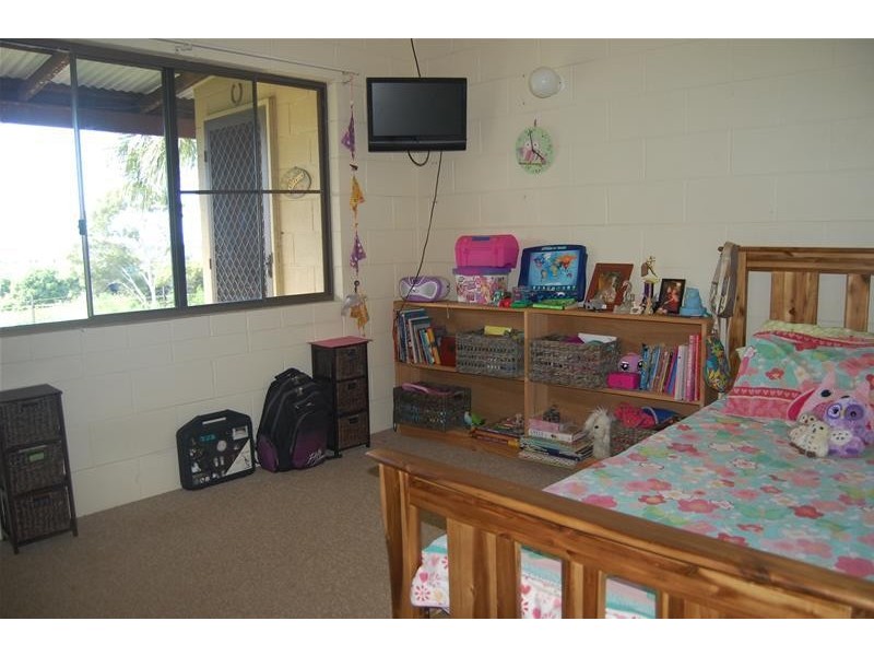 100 Droughtmaster Drive, Hay Point QLD 4740