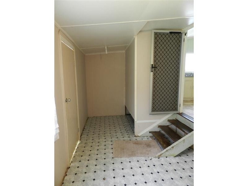 13 Langdon Street, Sarina QLD 4737