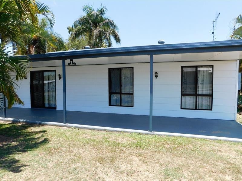 5 Innes Street, Sarina QLD 4737