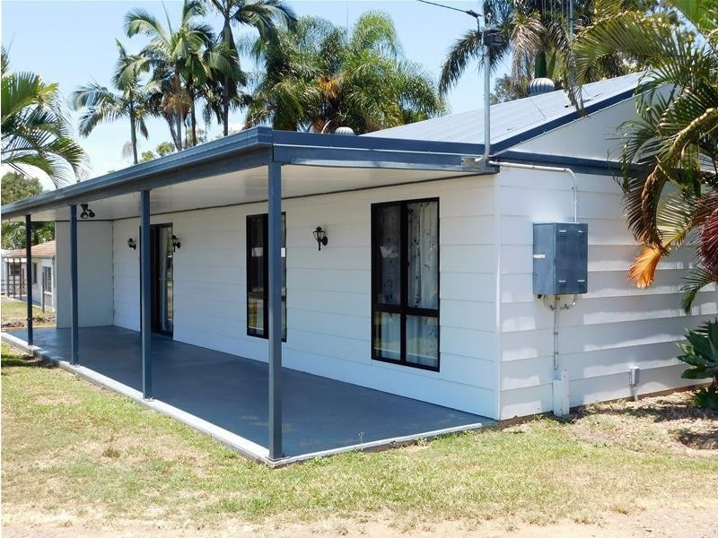 5 Innes Street, Sarina QLD 4737