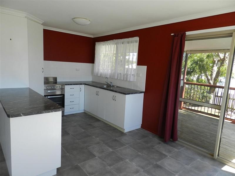 32 Maralyn Avenue, Grasstree Beach QLD 4740