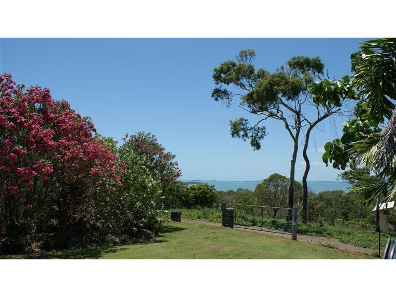 16 Ocean View Crescent, Freshwater Point QLD 4737