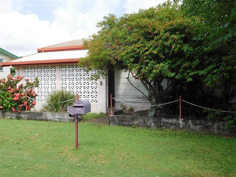 5 Poole Street, Sarina Beach QLD 4737