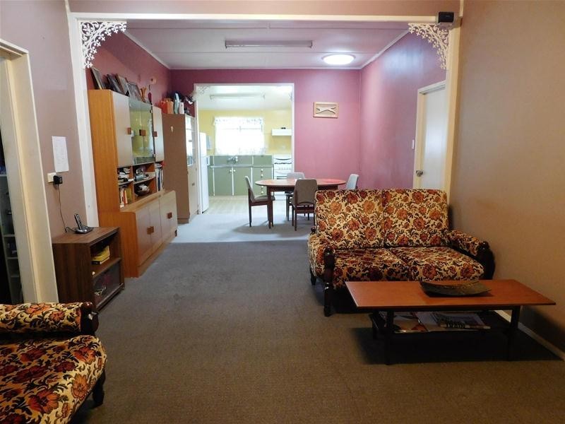 5 Poole Street, Sarina Beach QLD 4737