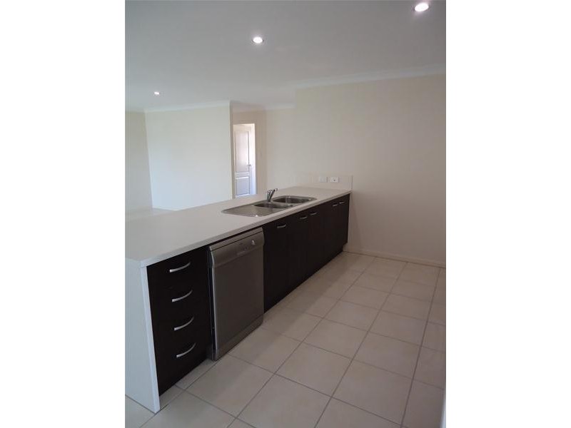 31 Morris Street, Campwin Beach QLD 4737