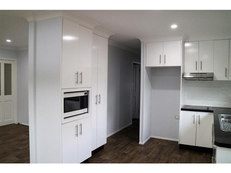 148 Broad Street, Sarina QLD 4737