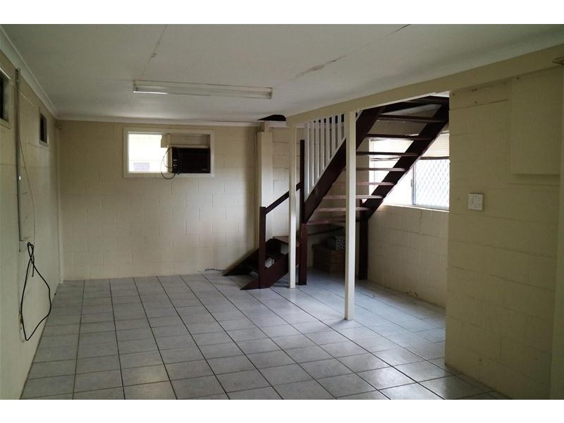 148 Broad Street, Sarina QLD 4737