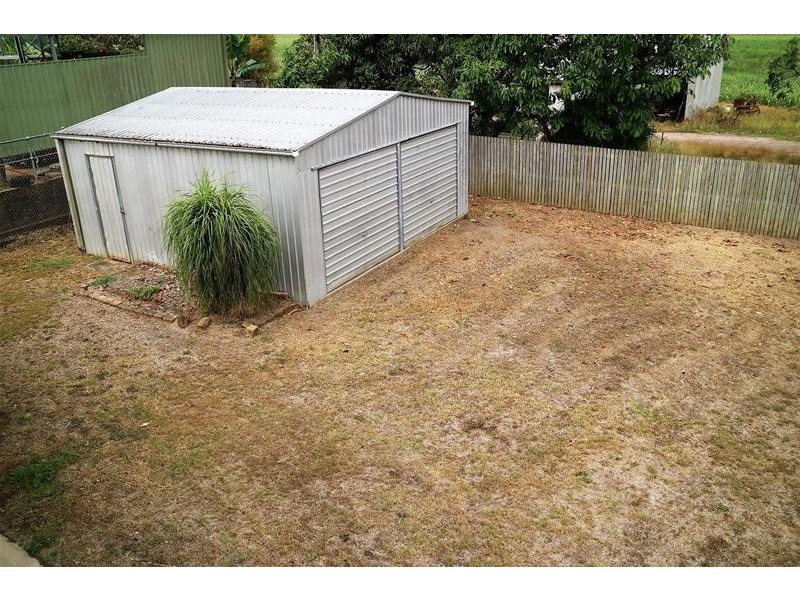 148 Broad Street, Sarina QLD 4737