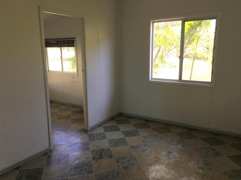 128 Edmunds Avenue, Hay Point QLD 4740