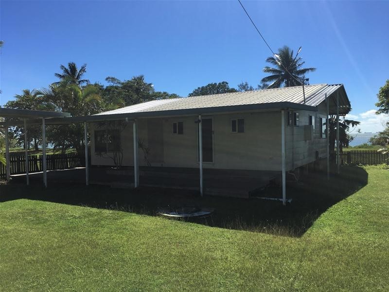 128 Edmunds Avenue, Hay Point QLD 4740