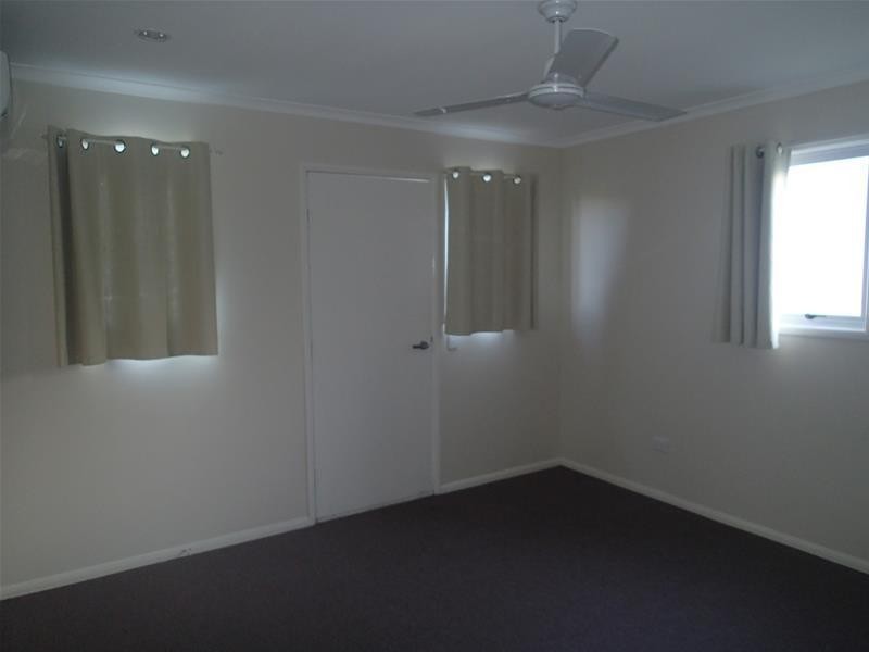 33 Jackson Street, Sarina QLD 4737