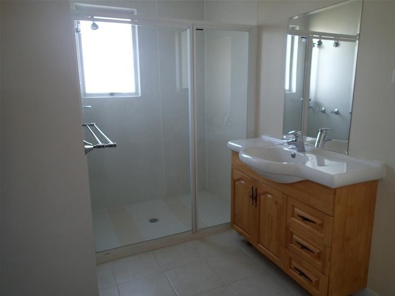 33 Jackson Street, Sarina QLD 4737