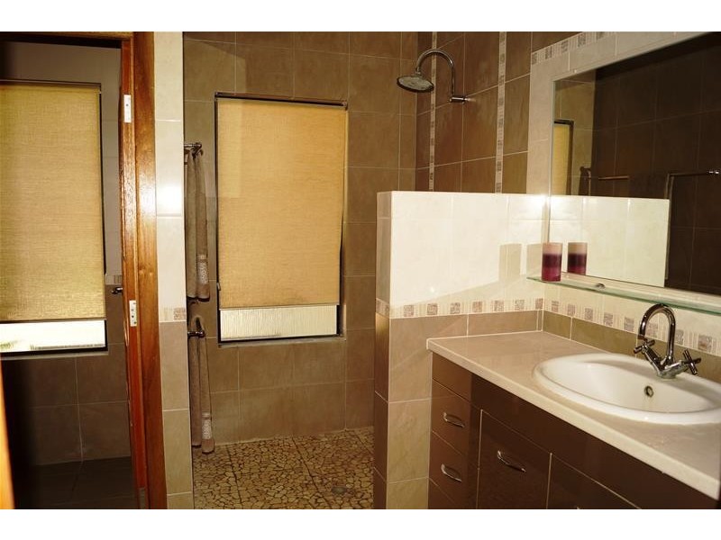 73 Johnson Road, Koumala QLD 4738