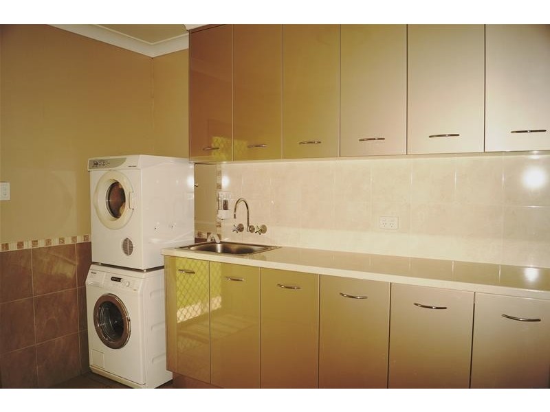 73 Johnson Road, Koumala QLD 4738