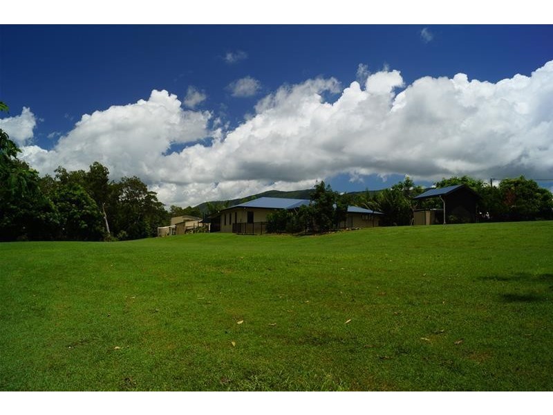 73 Johnson Road, Koumala QLD 4738