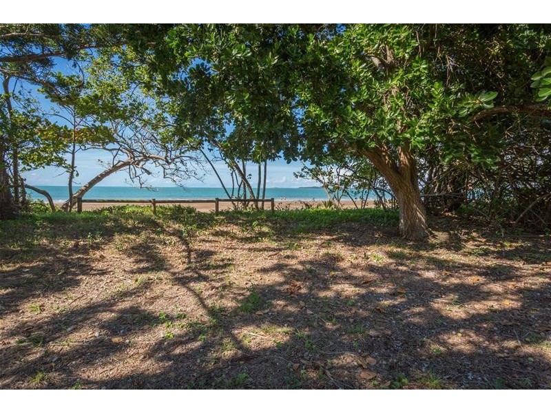 38 Melba Street, Armstrong Beach QLD 4737