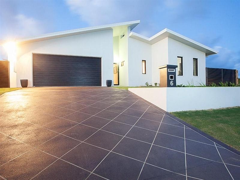 6 Oakview Street, Richmond QLD 4740