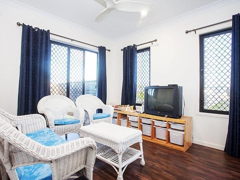 6 Oakview Street, Richmond QLD 4740