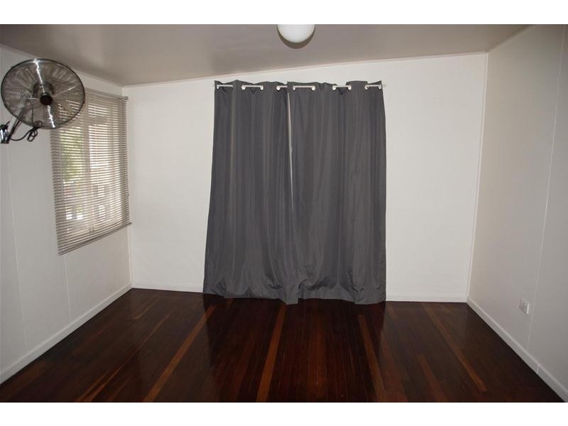 79 Zelma Street, Grasstree Beach QLD 4740