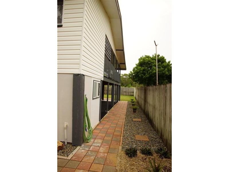 79 Zelma Street, Grasstree Beach QLD 4740