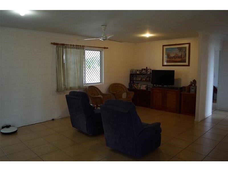 53 Muller Road, Sarina QLD 4737