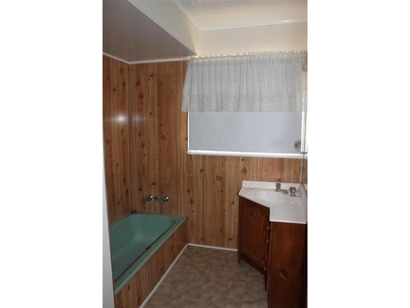 1697 Bolingbroke  Road, Koumala QLD 4738